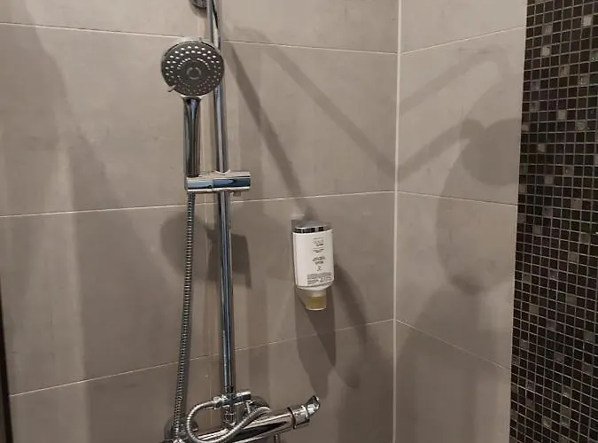 شقة Juwel Uroczy 2b Stare *